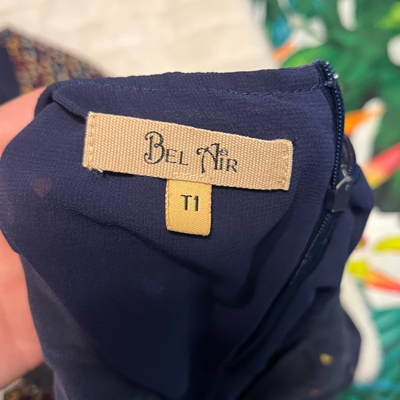 Boutique Bel Air M 100% Silk Blue Multicolor Heart Casual Dressy Maximalist Top - Picture 9 of 9